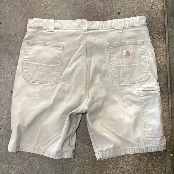 Carhartt cargo shorts - Picture 2 of 2
